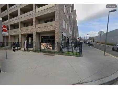 vente commerce cergy 95000 112m²