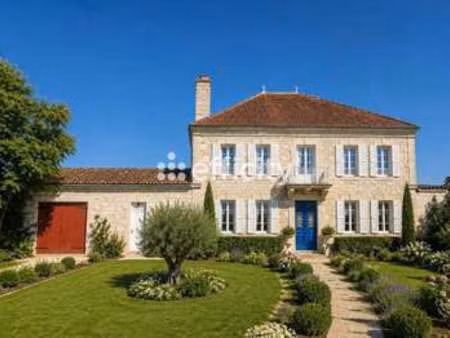 vente maison à thors (17160) : à vendre / 295m² thors