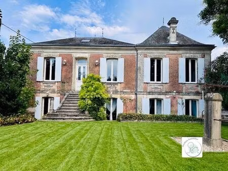 maison de luxe en vente à blaye  france