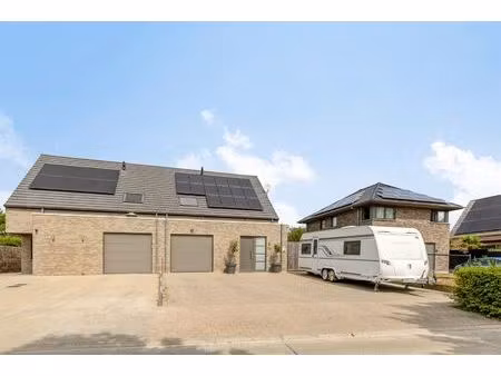 huis te koop in zwevegem met 3 slaapkamers