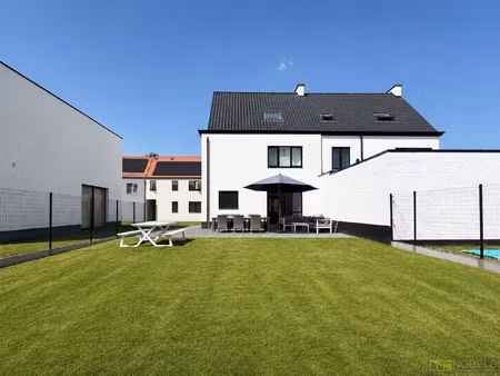 huis te koop in kruisem met 3 slaapkamers