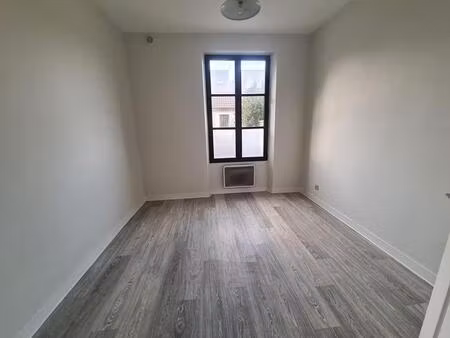 location appartement 1 pièce 19m² barbizon 77630