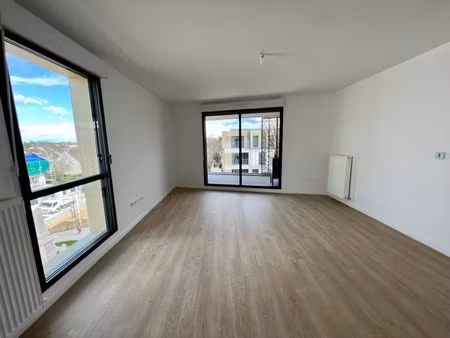 location appartement 3 pièces 64m² draveil 91210