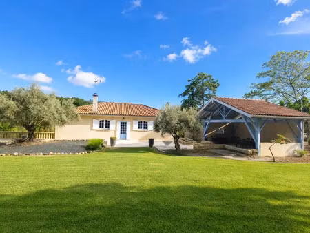 vente maison 5 pièces 104 m² saint-vivien-de-monségur (33580)