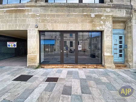 vente commerce 81 m² lesparre-médoc (33340)