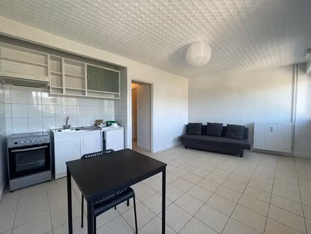 location appartement 1 pièce  23.00m²  juvisy