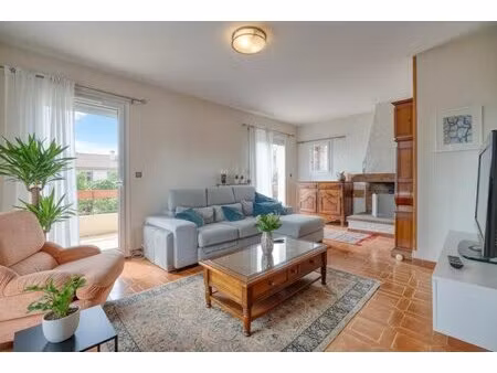 maison de 6 pièces de 144 m² située à tournefeuille