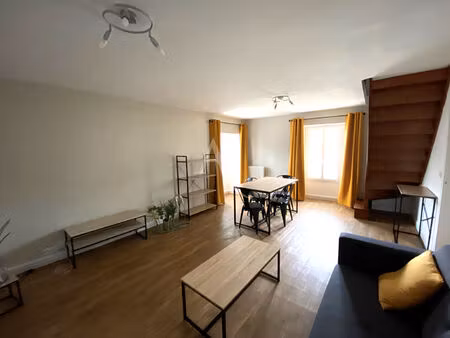 location appartement 2 pièces  54.00m²  le mesnil