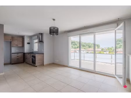 appartement 2 pièces à vendre à villette d'anthon - réf 12591