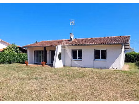 location maison 5 pièces  90.44m²  villeneuve