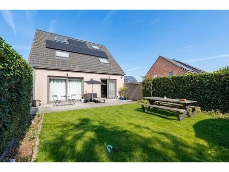 huis te koop in landegem met 5 slaapkamers