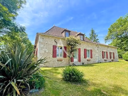 charmante maison périgourdine avec dépendance  proche de villeréal
