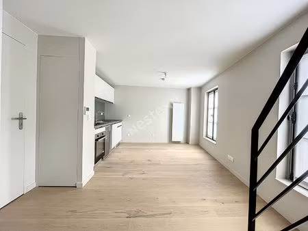 appartement t2 en duplex - hyper centre tours