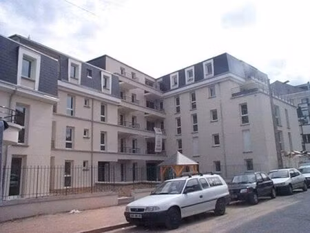 location appartement 3 pièces 74m² orleans 45100