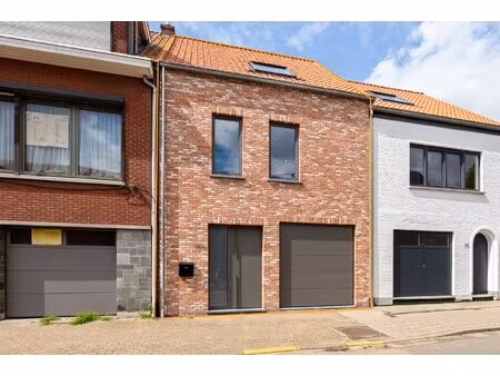 huis te koop in hoevenen met 3 slaapkamers