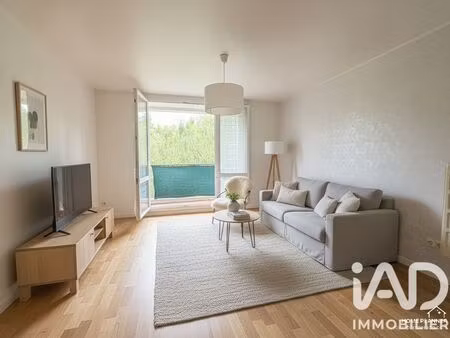 appartement à carros (06510)