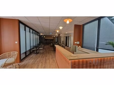 vente bureaux 1 694 m²