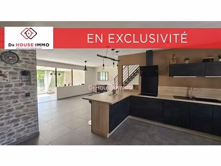 maison 3 chambres avec double garage et jardin