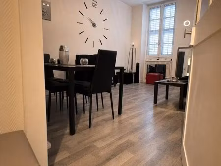 appartement de 2 pièces de 51 m² à chambéry