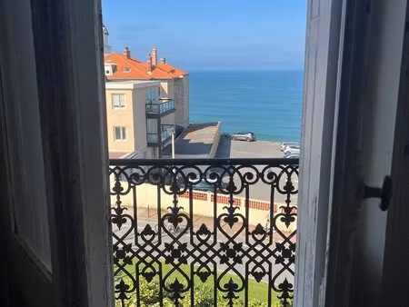 grand appartement duplex à rénover - emplacement de choix