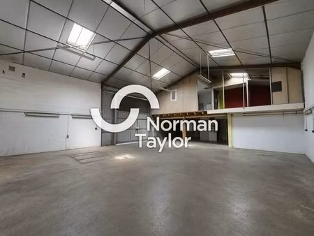 location local d’activités anglet 64600 150m²