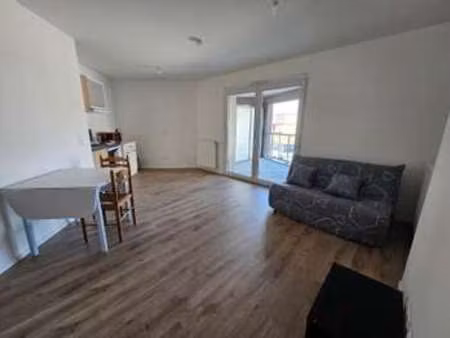 location appartement t1 meublé à angers capucins verneau (49000) : à louer t1 meublé / 31m