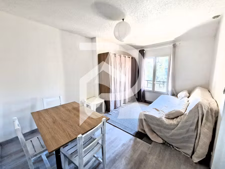 vente appartement 1 pièces 20m2 tarbes 65000 - 55000 € - surface privée