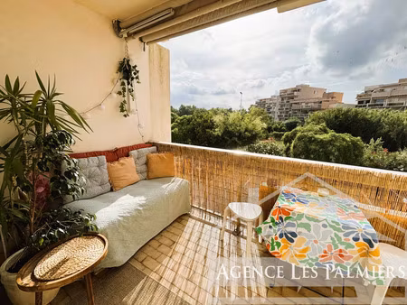 vente appartement 1 pièces 22m2 le lavandou 83980 - 150000 € - surface privée