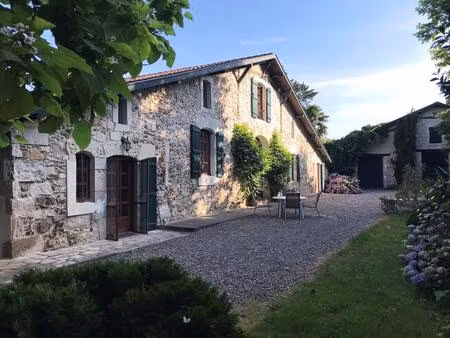 vente maison 8 pièces 314 m² pouillon (40350)