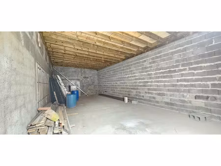 location locaux professionnels 1 pièce 80 m² à saint-martin (97150)  1 300 €