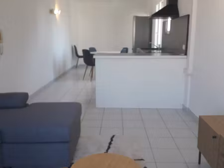 location appartement 2 pièces 45m2 canet-plage 66140 - 595 € - surface privée