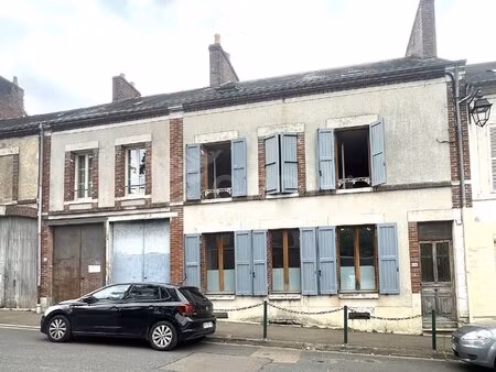 charmante maison de ville (168m²) avec dépendances et jardin