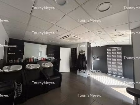 location commerce montpellier 34000 110m²