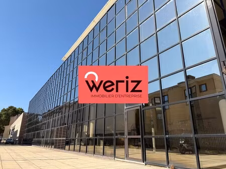 location bureaux 41 m² à 76 m²