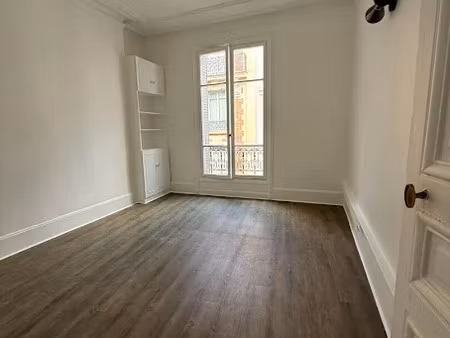 location locaux professionnels 9 pièces 251.52 m² à paris 9ème (75009)  11 558 €