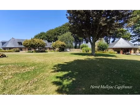 a 20 kms de fécamp. ensemble immobilier comprenant 2 habitations (303 m²) 1 piscine triple