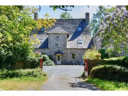 manoir de caractère de 246 m2 sur un parc de un hectare