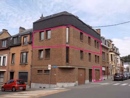 appartement 2 chambres  garage et cave