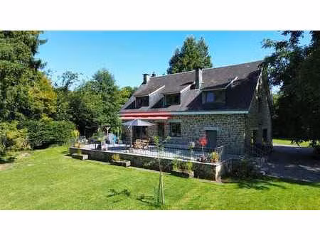 superbe propriété sur 1 ha 15a !!