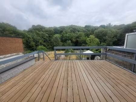 calme   3 ch  terrasse vue forêt  500 m². ofrre apd 180.000
