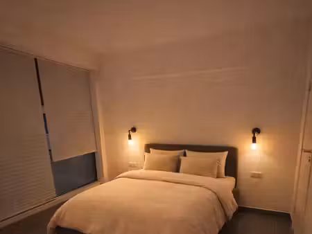 courte durée - chambre avec salle de bain privée