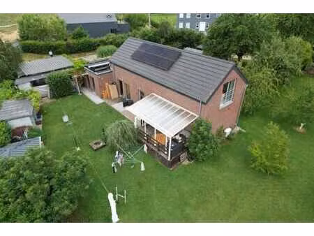 nandrin – maison 4 façades récente avec superbe jardin