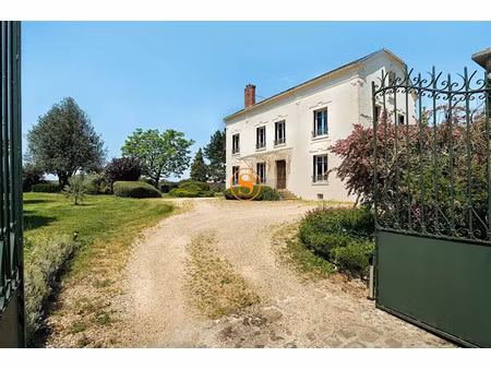 vente maison 10 pièces 370 m² à crepy-en-valois (60800)  696 000 €