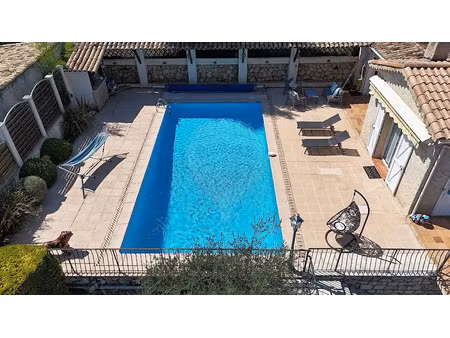 vente maison 5 pièces 140 m² à gattières (06510)  740 000 €