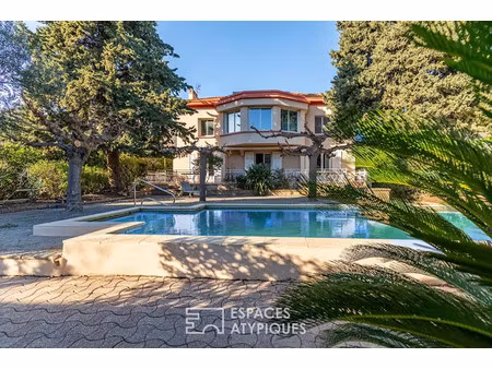 vente maison 7 pièces 293 m² à hyeres (83400)  1 495 000 €