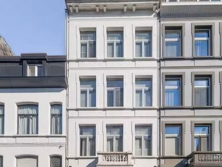 appartement entièrement meublé dans un quartier agréable