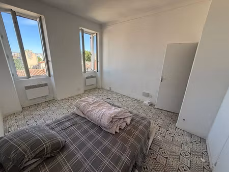 vente appartement 2 pièces 46.98 m² à marseille 3ème (13003)  70 000 €