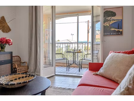 vente appartement 1 pièce 28.05 m² à saint-mandrier-sur-mer (83430)  133 800 €