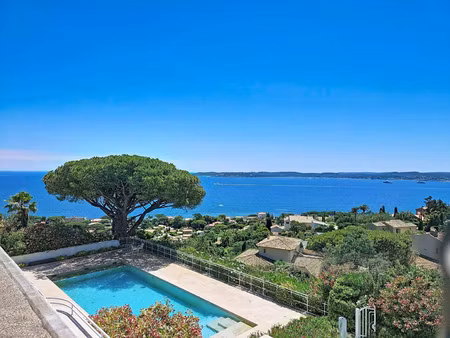 villa de luxe à vendre dans le quartier ville-les saquedes-le bouillonnet