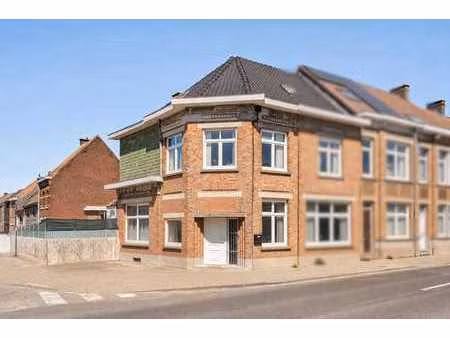 maison prête à emménager avec 5 chambres et grand garage